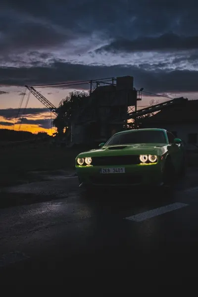 Dodge challenger // www.greyrental.cz